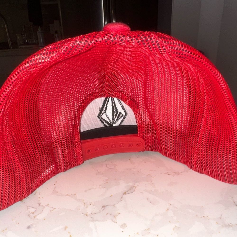 Volcom Men’s Snapback - Picture 2 of 3